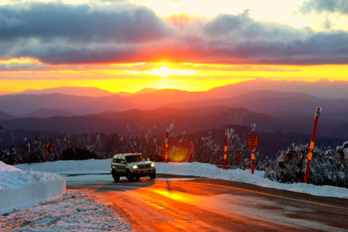 HOT TIPS for an Affordable Snow Holiday! Alpine Valley Getaways