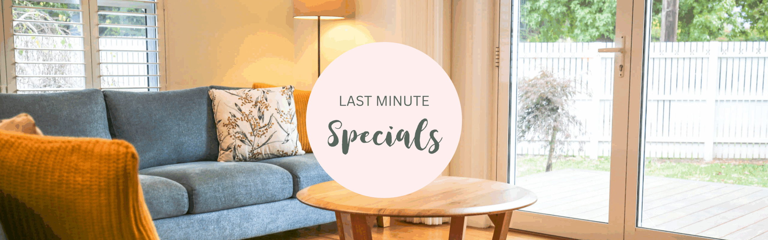 Last Minute HOT Deals Website Banner (2)