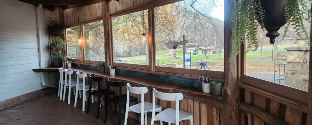 Riff Raff Cafe Bright