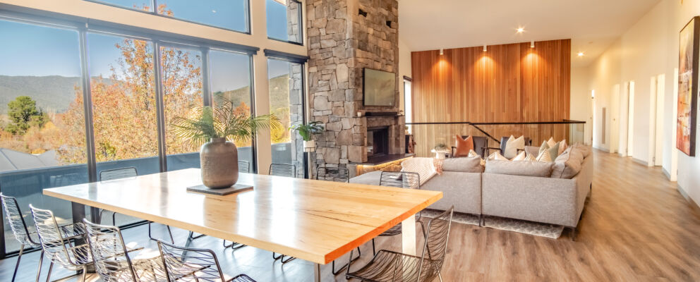 Dining Glass House Bright Victoria 21